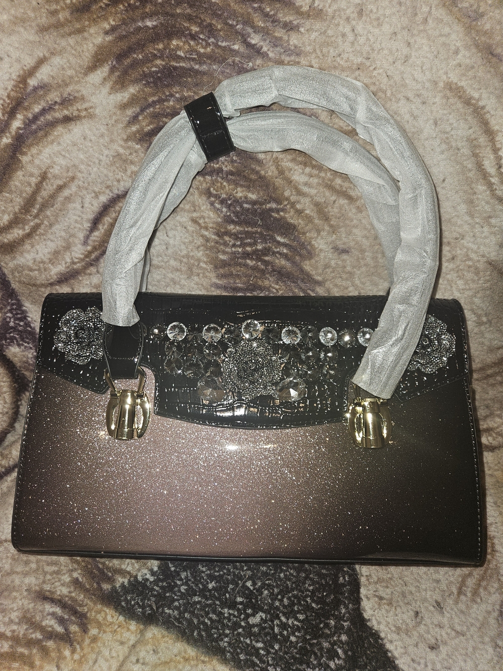 Sparkling Patent Decorative Hand Tote